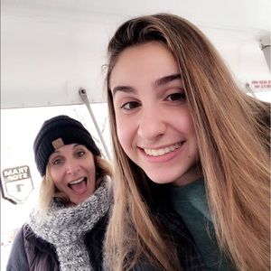 Meet your Posher, Maddi